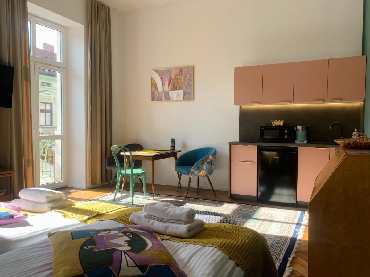Apartamenty Piotrkowska 28 By Good Time Łódź Dış mekan fotoğraf